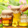 What is honey? Honey is a natural substance produced by bees from the nectar of flowers. This sweet product is known for its nutritional and medicinal properties, making it a staple in many homes. The Nutritional Properties of Honey Rich in antioxidants, honey helps strengthen the immune system. It also contains essential vitamins and minerals, making it an excellent nutritional supplement for the whole family. Using Honey in Cooking Honey is a perfect natural sweetener for your recipes. It can be added to teas, yogurts or even used in baking. Its unique flavor enhances dishes while providing additional benefits.